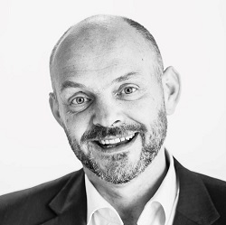 Portraitaufnahme Stefan Pirrung (Regionalleitung Baden Anzeigenblatt)
